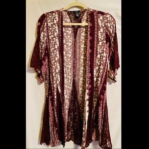 Rue 21 Maroon Floral & Lace Cover-up Size Medium